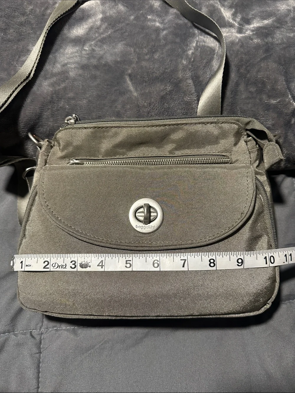 Baggallini Calais in Sterling Silver